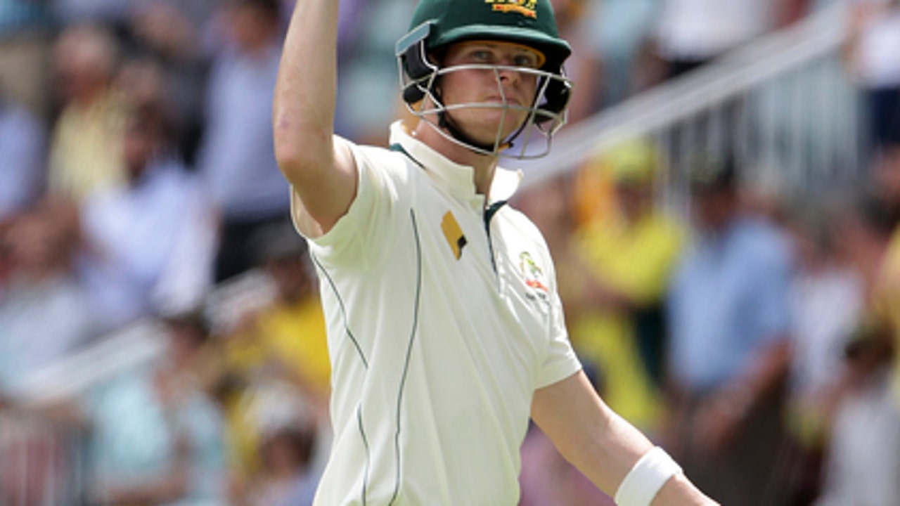 Pakistan reeling at 97-8 in reply to Australia's 429